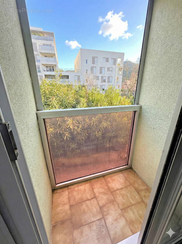 Appartement à MARSEILLE-10E