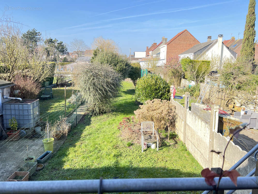 Maison à HAZEBROUCK