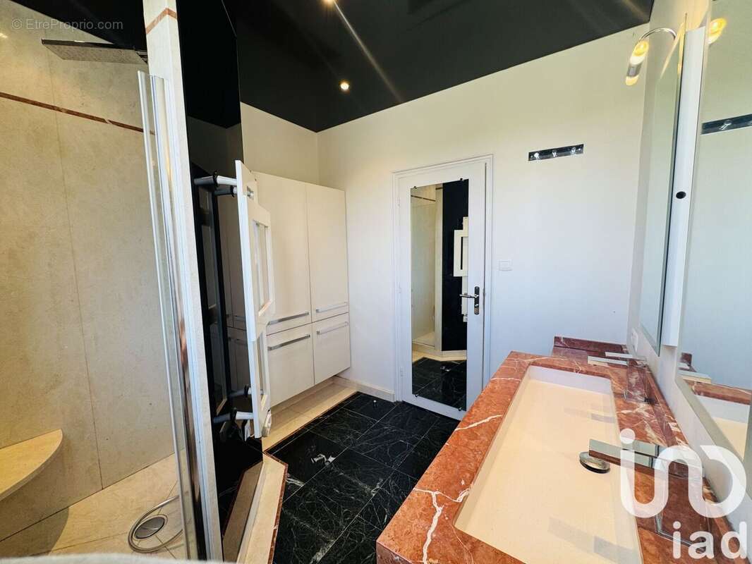 Photo 2 - Appartement à SAINT-ETIENNE