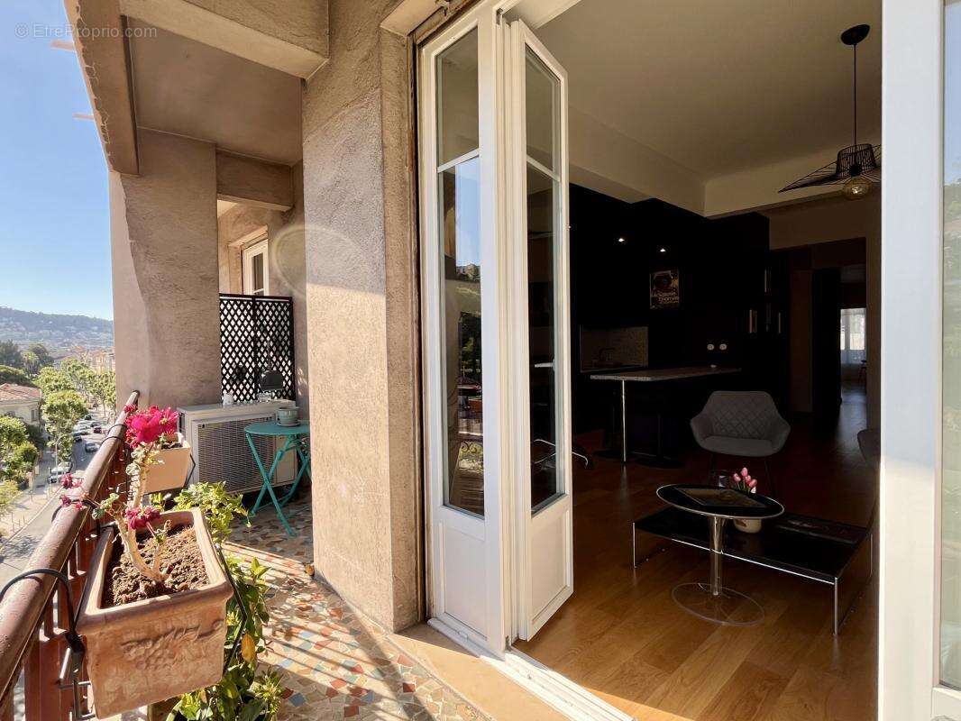 Appartement à NICE
