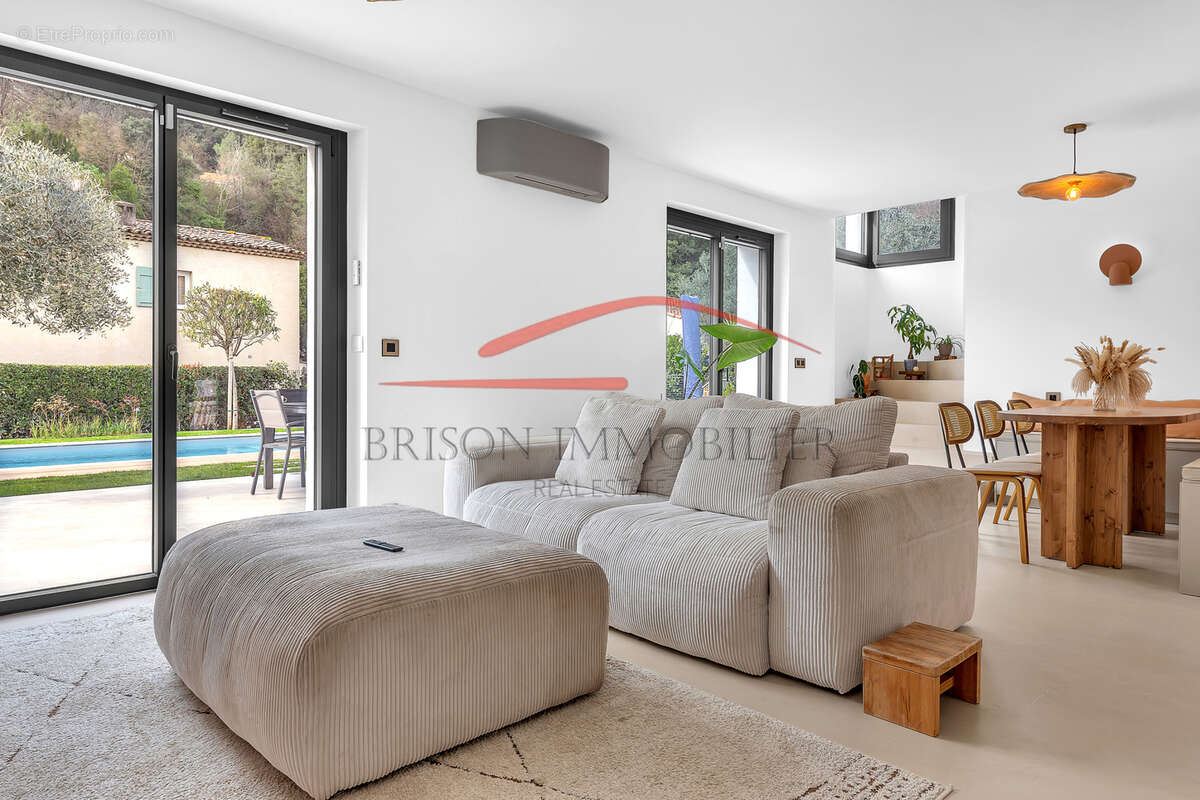 Maison à LA COLLE-SUR-LOUP