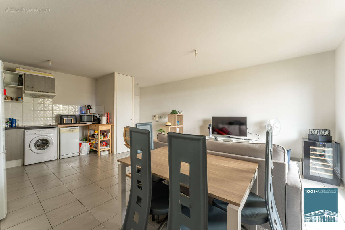 Appartement à VILLENAVE-D'ORNON
