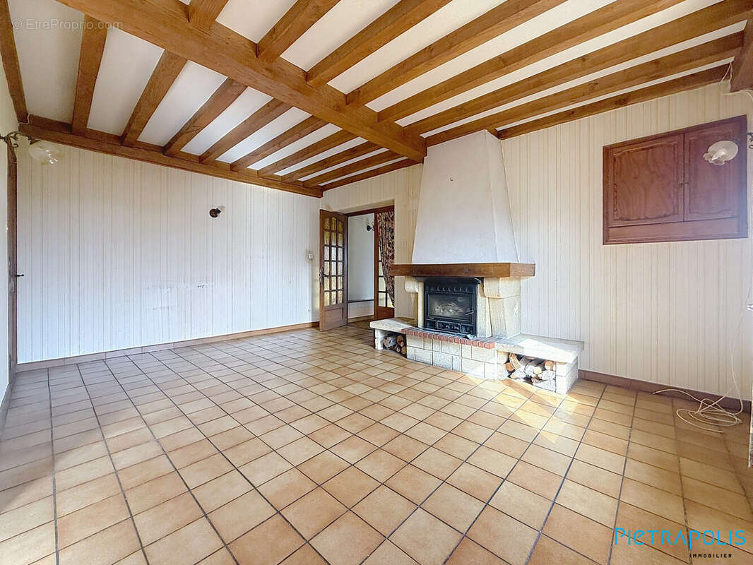 Maison à NEULISE