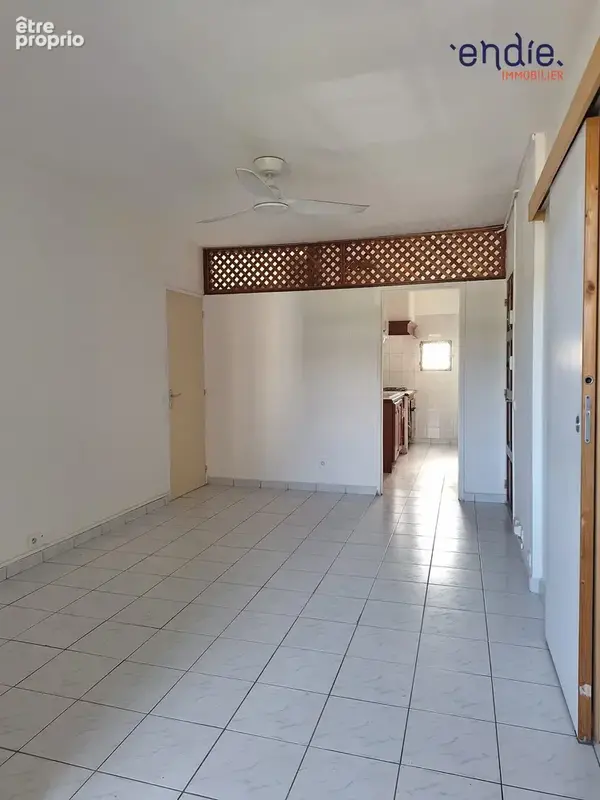 Appartement 4 pièces 70 m² à vendre à Basse-Terre (97100) - photo 1
