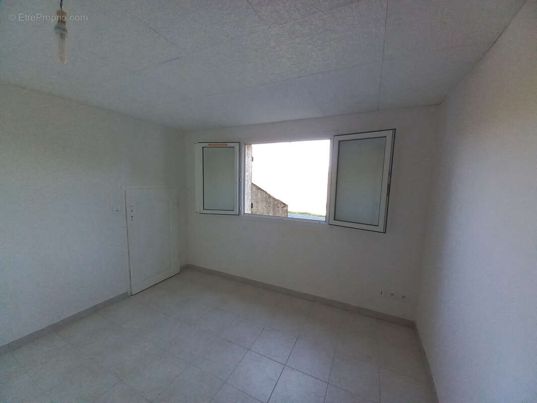 Belle maison - photo 16
