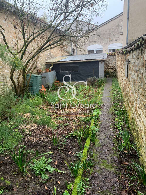 Maison à LA ROCHEFOUCAULD