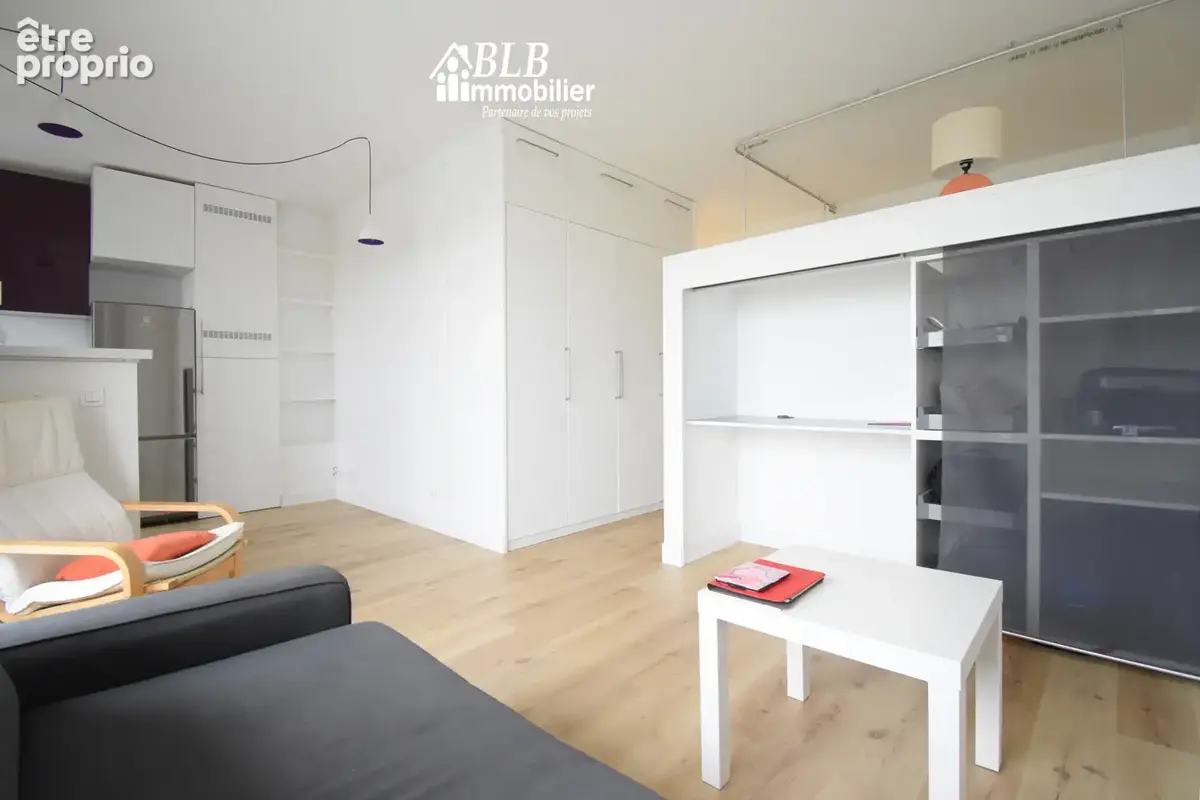 Studio avec mezzanine - maurepas - photo 2