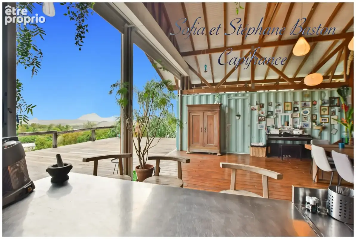 À vendre - Sainte-Luce Martinique - Propriété 5 logements indépendants - 241 m² habitables - Vue mer - P10 - photo 6
