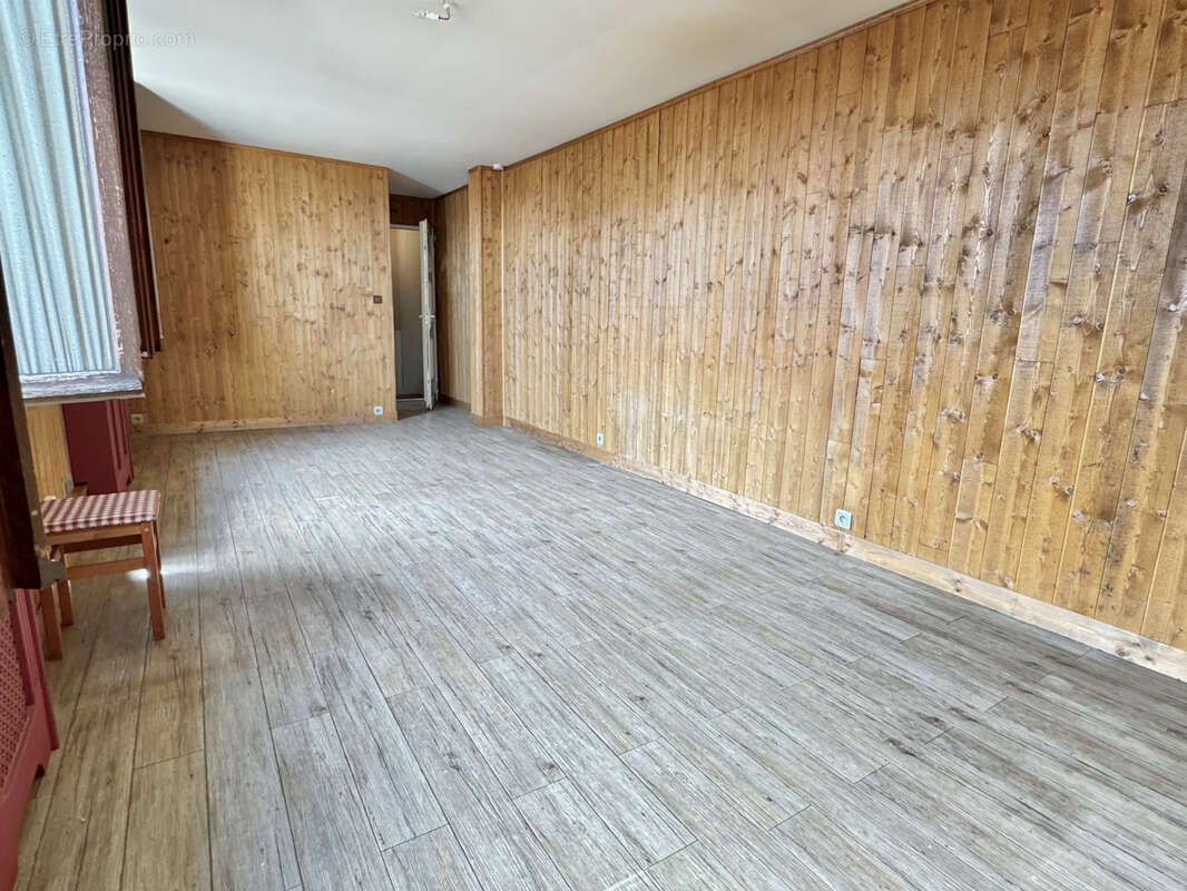 Appartement à THIAIS