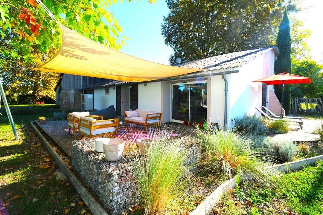 Maison à CASTELJALOUX