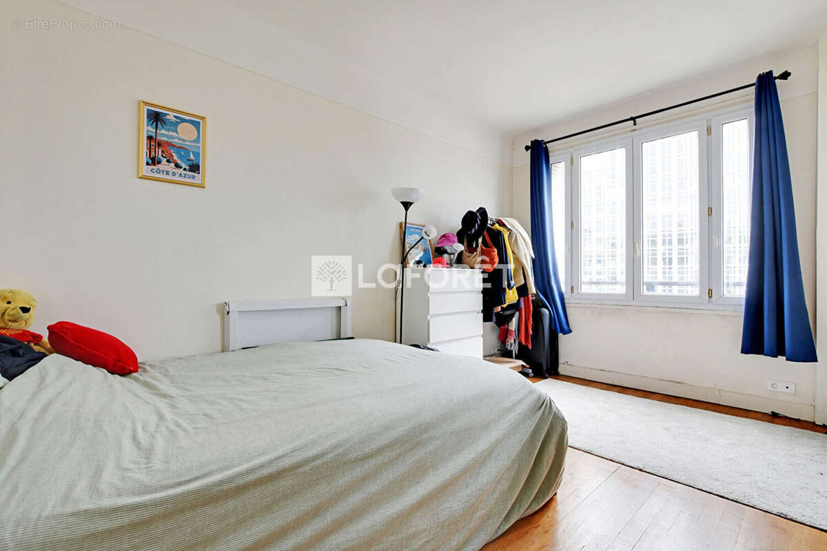 Appartement à PARIS-15E