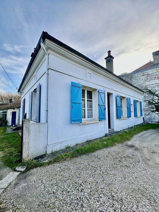 Maison à TALAIS