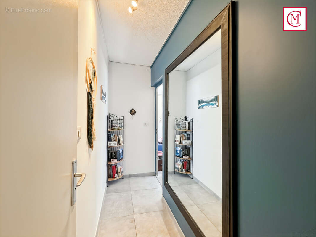 Appartement à MEYLAN
