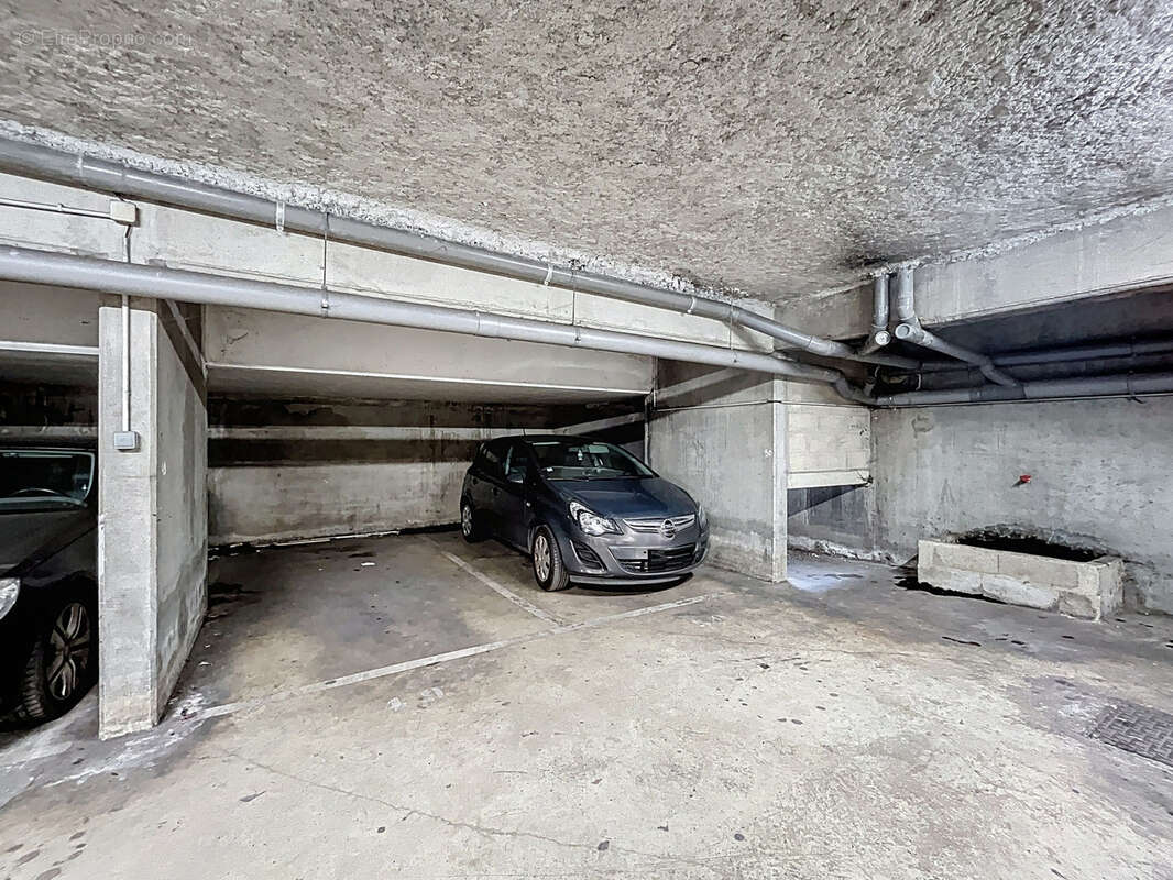 Appartement à LE BLANC-MESNIL