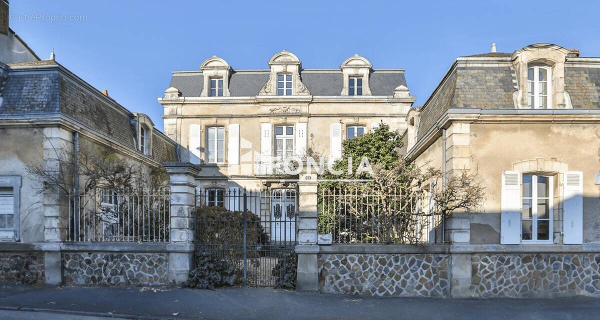 Maison à LA ROCHE-SUR-YON