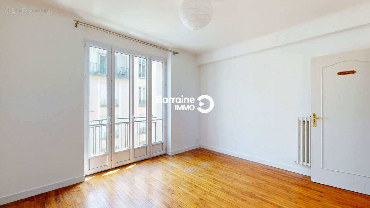 A vendre barraine immo - appartement t4 lumineux avec balcons en plein coeur du quartier siam à brest - photo 13