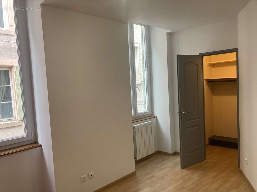 CENTRE-VILLE ANNONAY, bel appartement de 80m2. - photo 7
