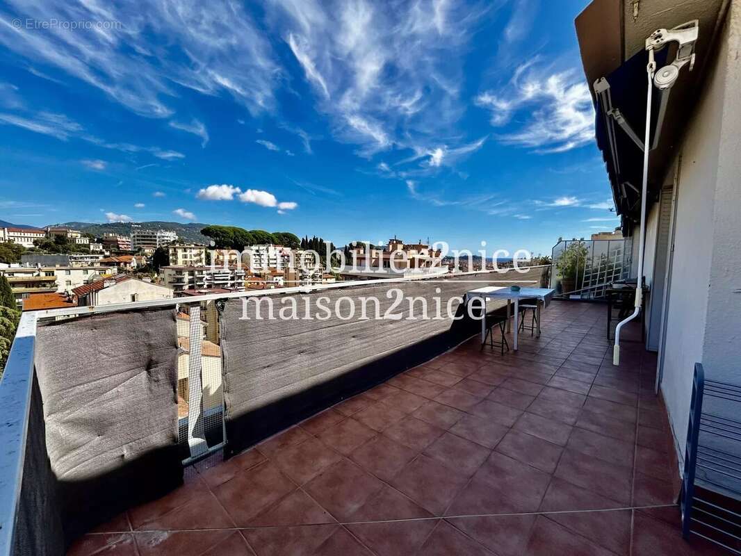 Appartement à NICE