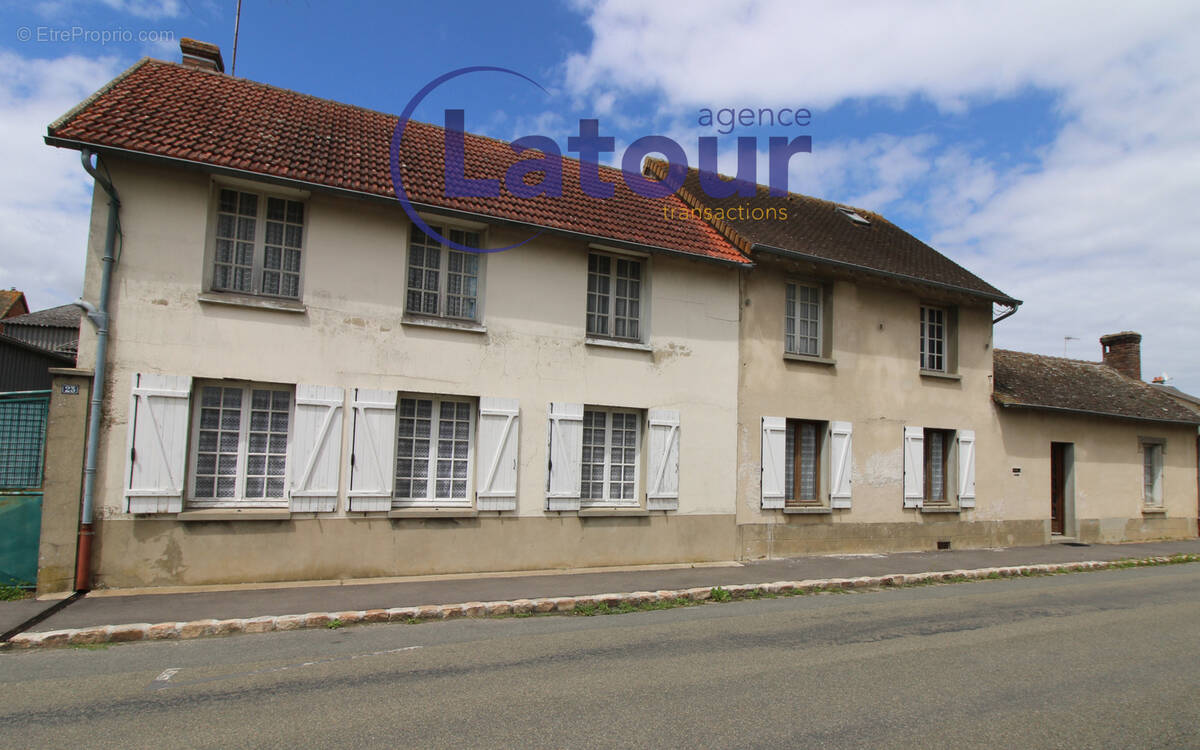 Maison à GOUSSAINVILLE
