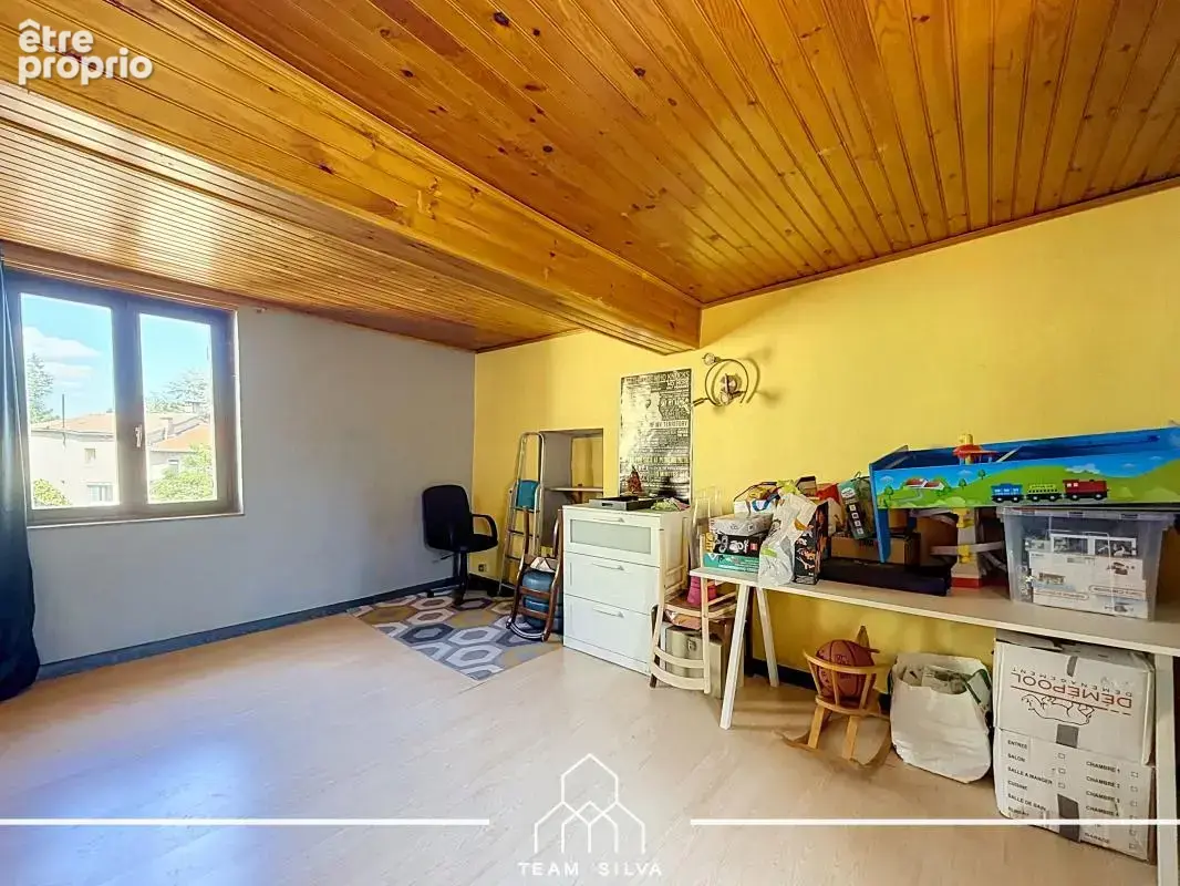 Maison 100 m² à Communay  - photo 14
