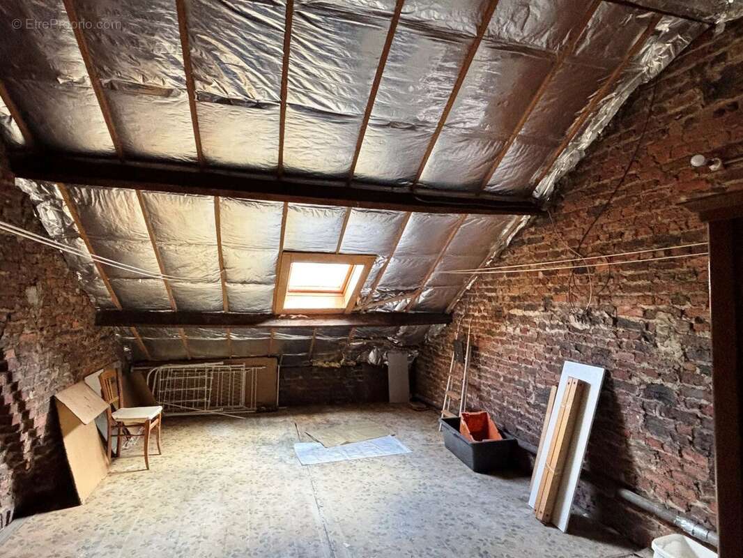 Maison à RECQUIGNIES