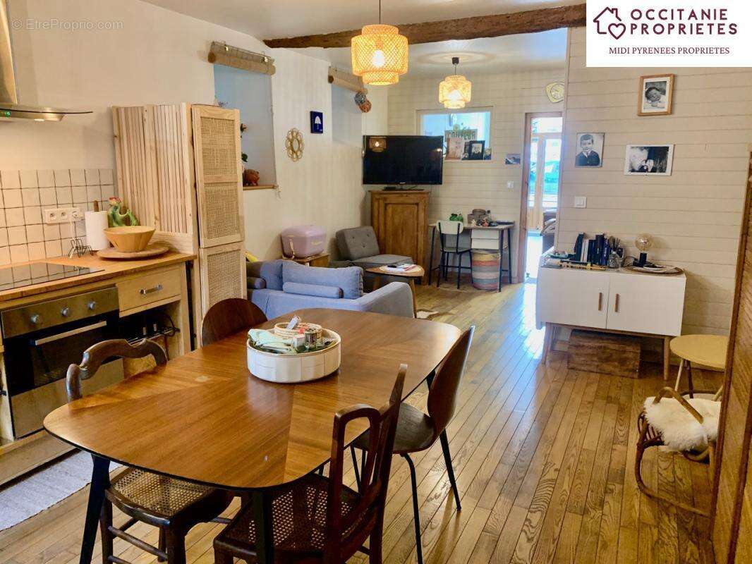 Appartement à MASSAT