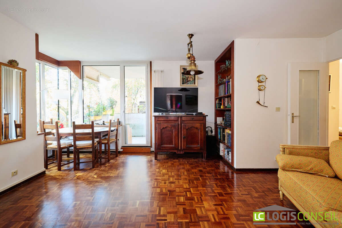 Appartement à CHATENAY-MALABRY