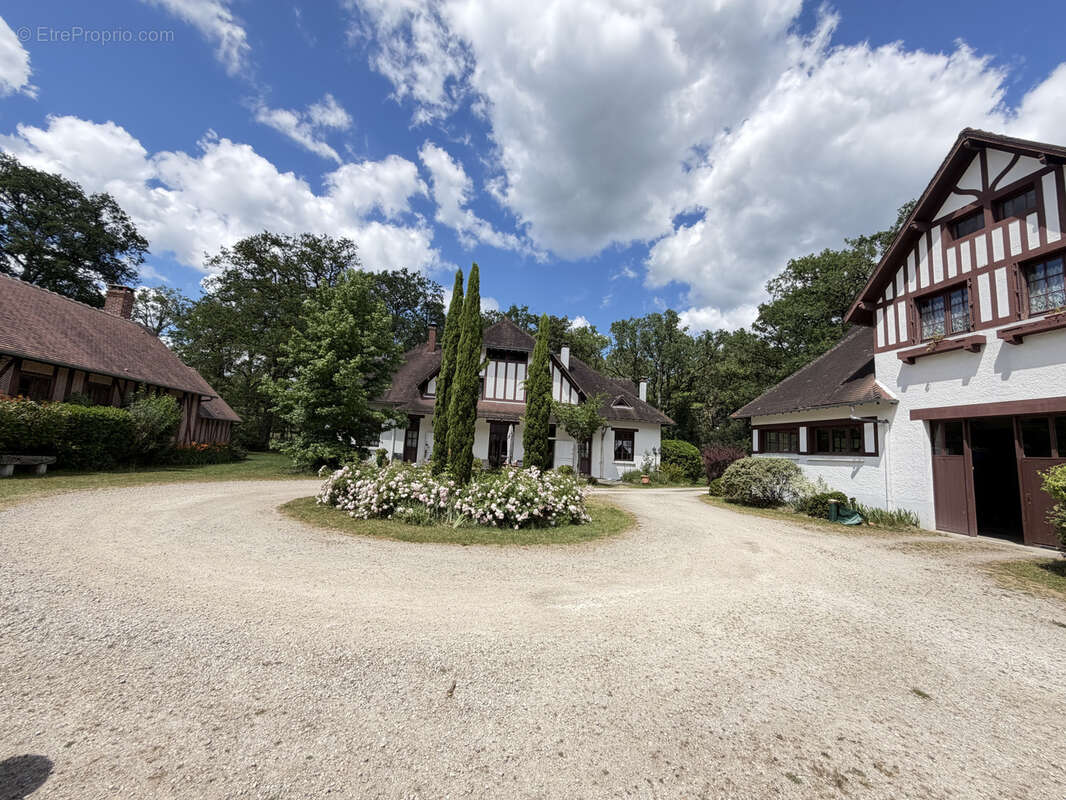Maison à LIGNY-LE-RIBAULT