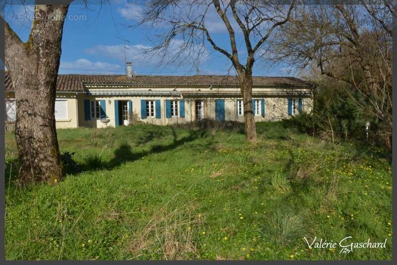 Maison à SAINT-SEURIN-SUR-L&#039;ISLE
