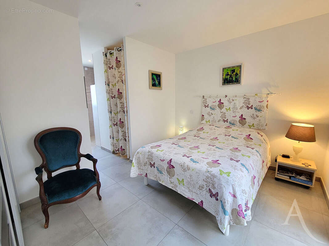 Ortaffa - Villa contemporaine de plain-pied avec 2 suites parentales - photo 9
