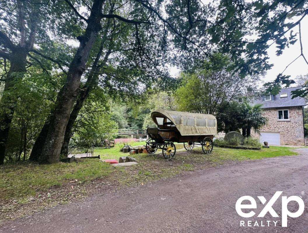 Maison à SENS-DE-BRETAGNE