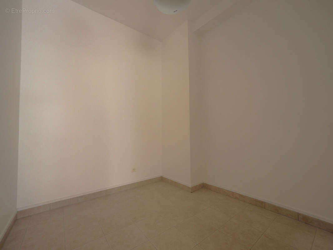 Appartement à ROMAINVILLE