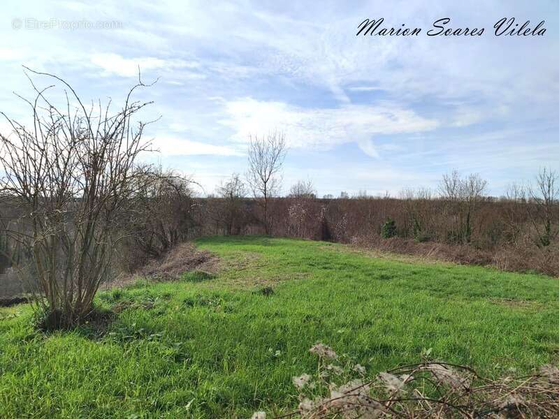 Terrain à PROVINS