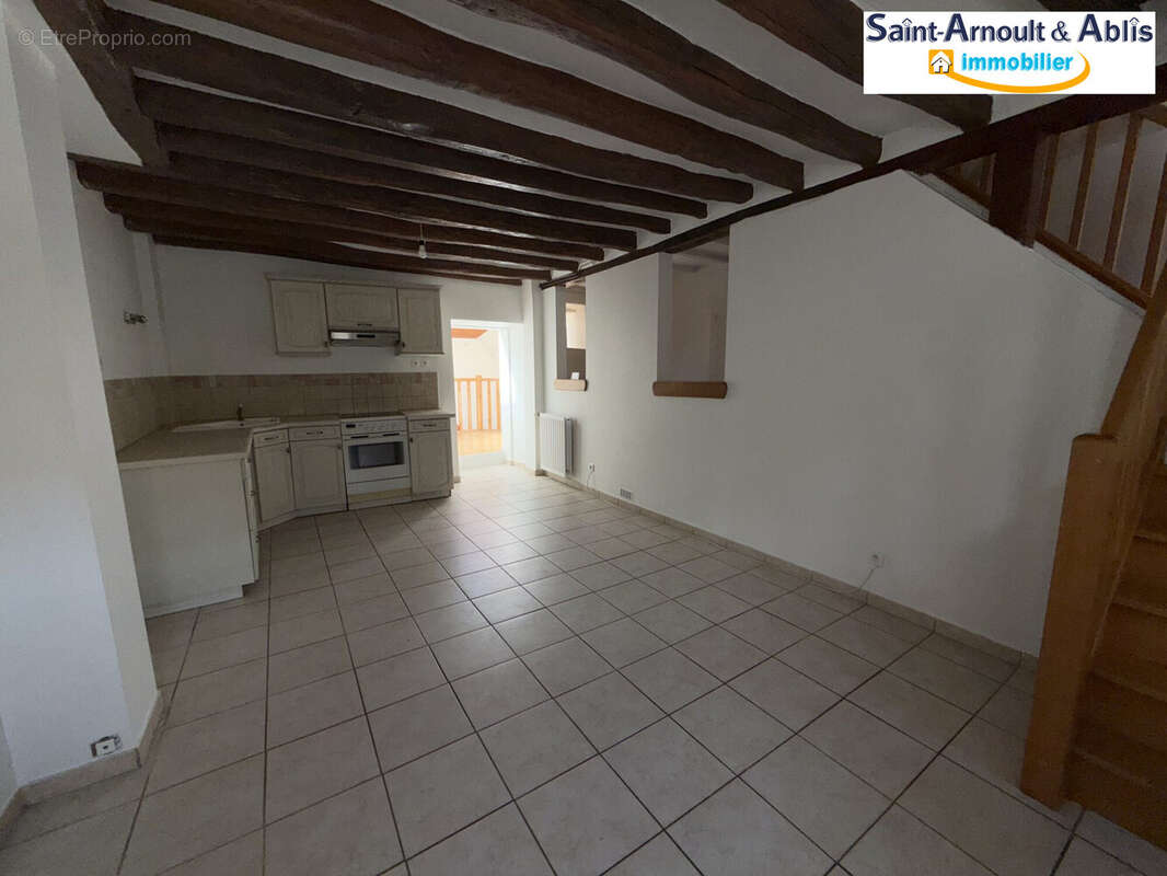 Maison 76 m² à Saint-Arnoult-En-Yvelines  - photo 3