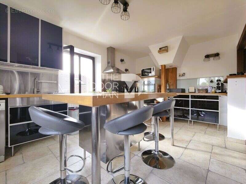 Maison à FORGES-LES-BAINS