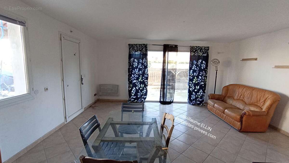 Appartement à CASES-DE-PENE