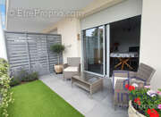 Appartement à VEAUCHE