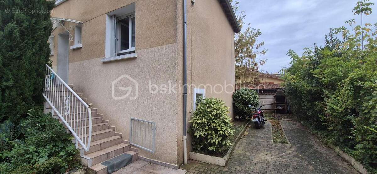 Maison à VILLEFRANCHE-SUR-SAONE