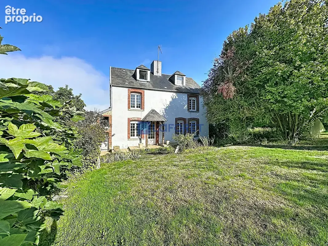 Maison à SAINT-GEORGES-DES-GROSEILLERS