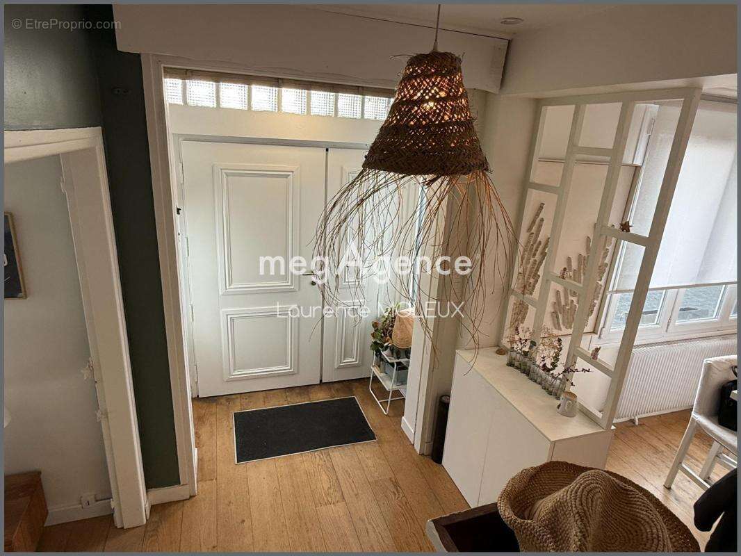 Maison individuelle - 181m2 - 7 pièces - photo 4