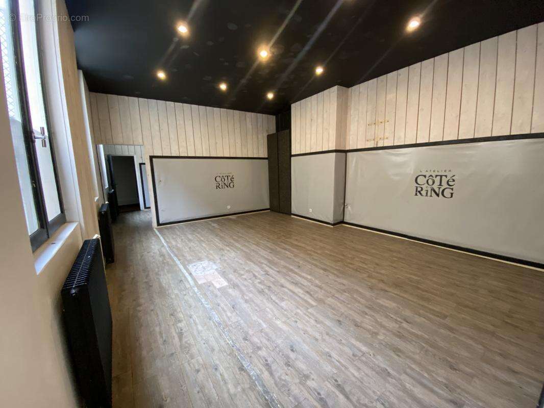 Commerce à PARIS-3E