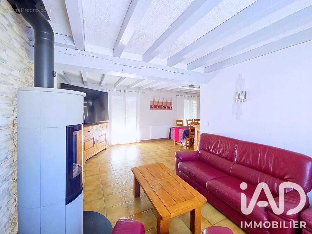 Maison 130 m² à Croix-Mare  - photo 7