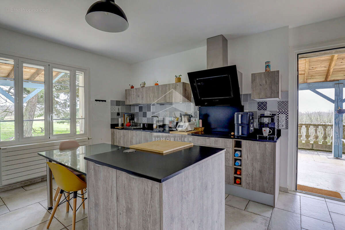 Maison à VILLEMUR-SUR-TARN