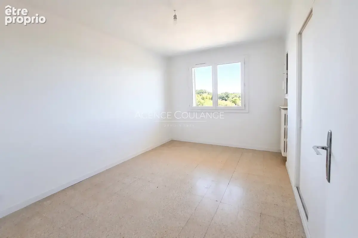 Appartement 58 m² à La Seyne-Sur-Mer  - photo 9