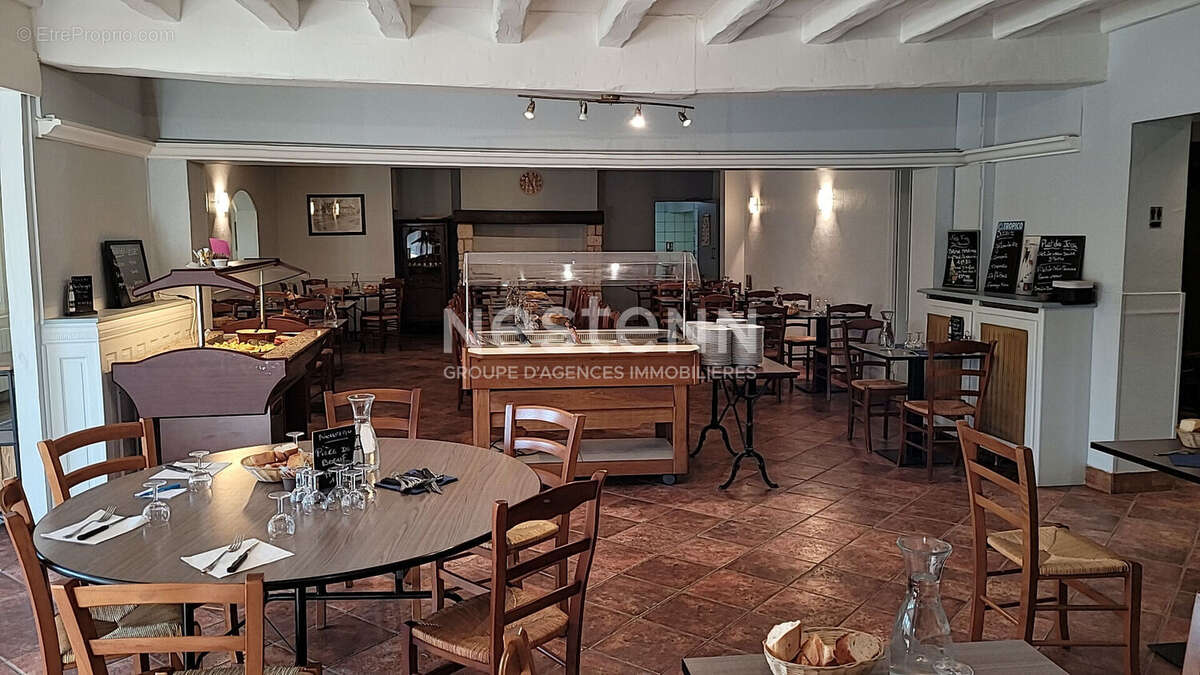 Murs et Fonds de Commerce d'un restaurant avec fort potentiel, à quelques minutes de Blois - photo 4