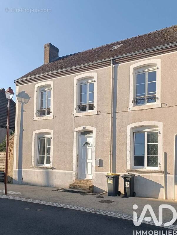 Photo 1 - Maison à AUTHON-DU-PERCHE
