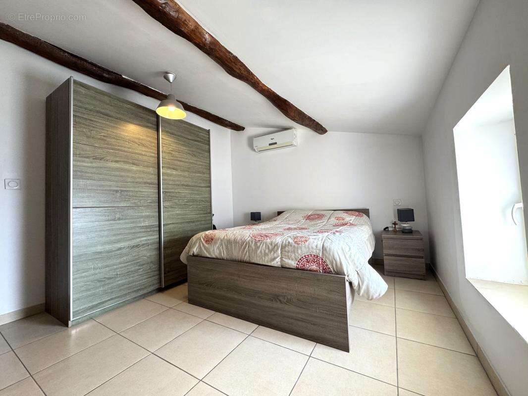 Appartement à MONTAGNAC