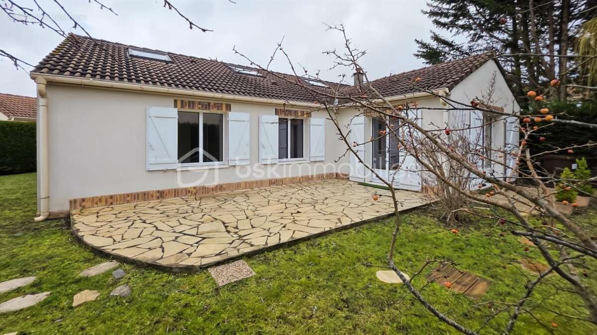 Maison à SAINT-GERMAIN-LES-CORBEIL