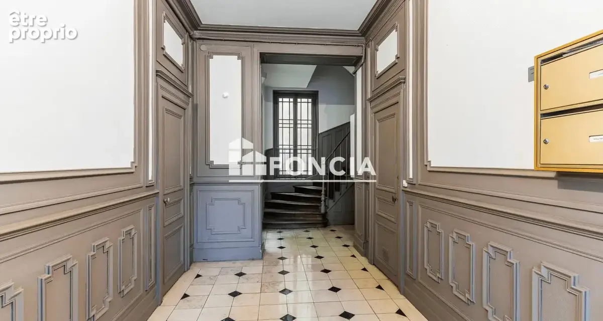 Metz – Appartement de caractère 6 pièces avec garage - photo 13