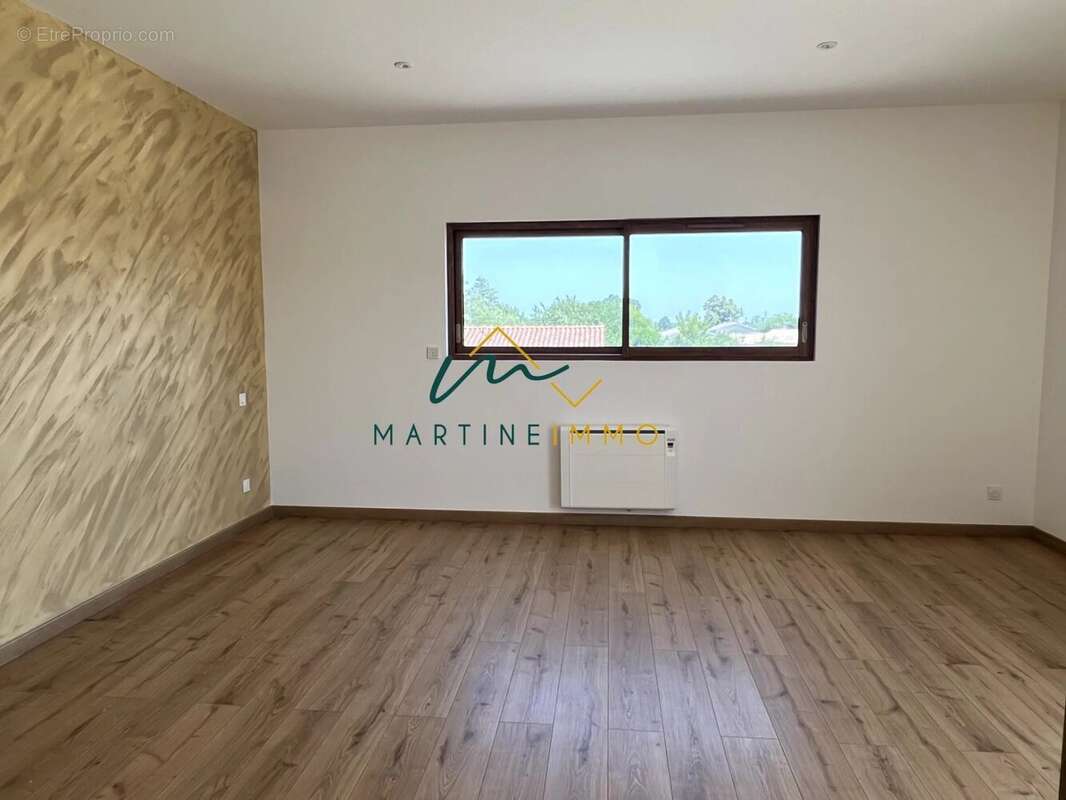 A VENDRE BEAUPUY   Propriété contemporaine de 290 m2 avec de - photo 17